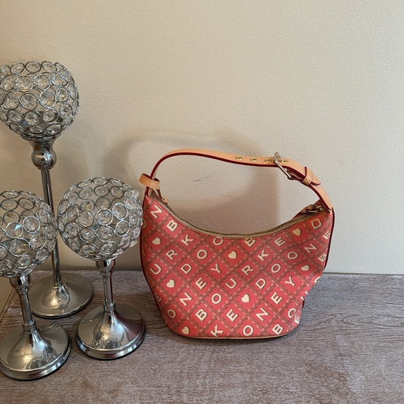 Dooney & Bourke Y2K Red Coated Leather Signature Shoulder Bag - Picture 6 of 10